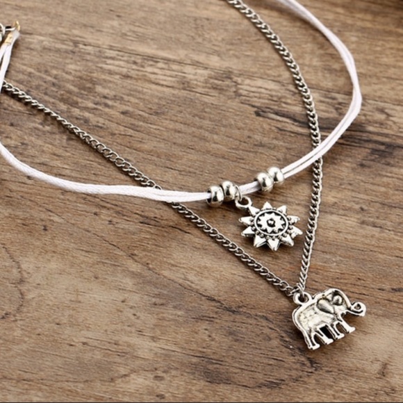 Elephant and Sun Ankle Bracelet - Picture 4 of 8